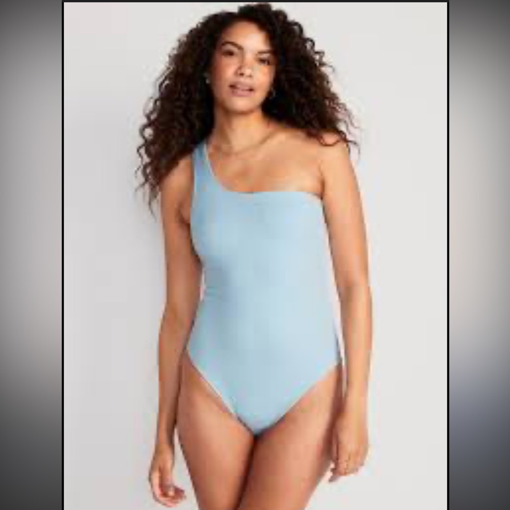 EUC Size XL Old Navy One-Shoulder Light Blue Women's One-Piece Swimsuit